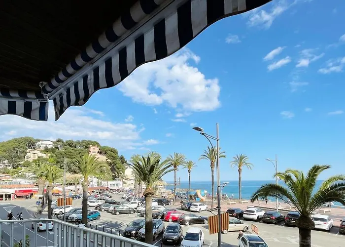 Happy Lloret Апартаменты