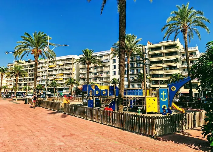 Happy Lloret 아파트 료렛 드 마르